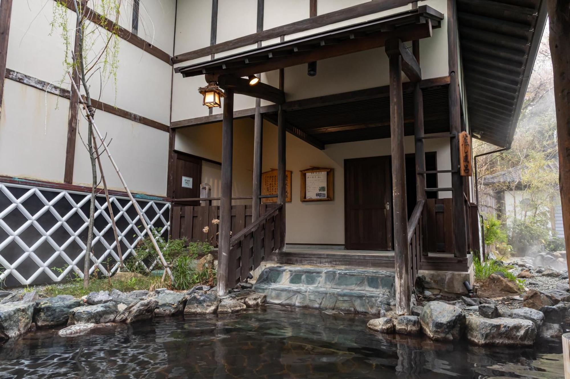 Spa Resort Hawaiians Monolith Tower Iwaki  Exterior photo